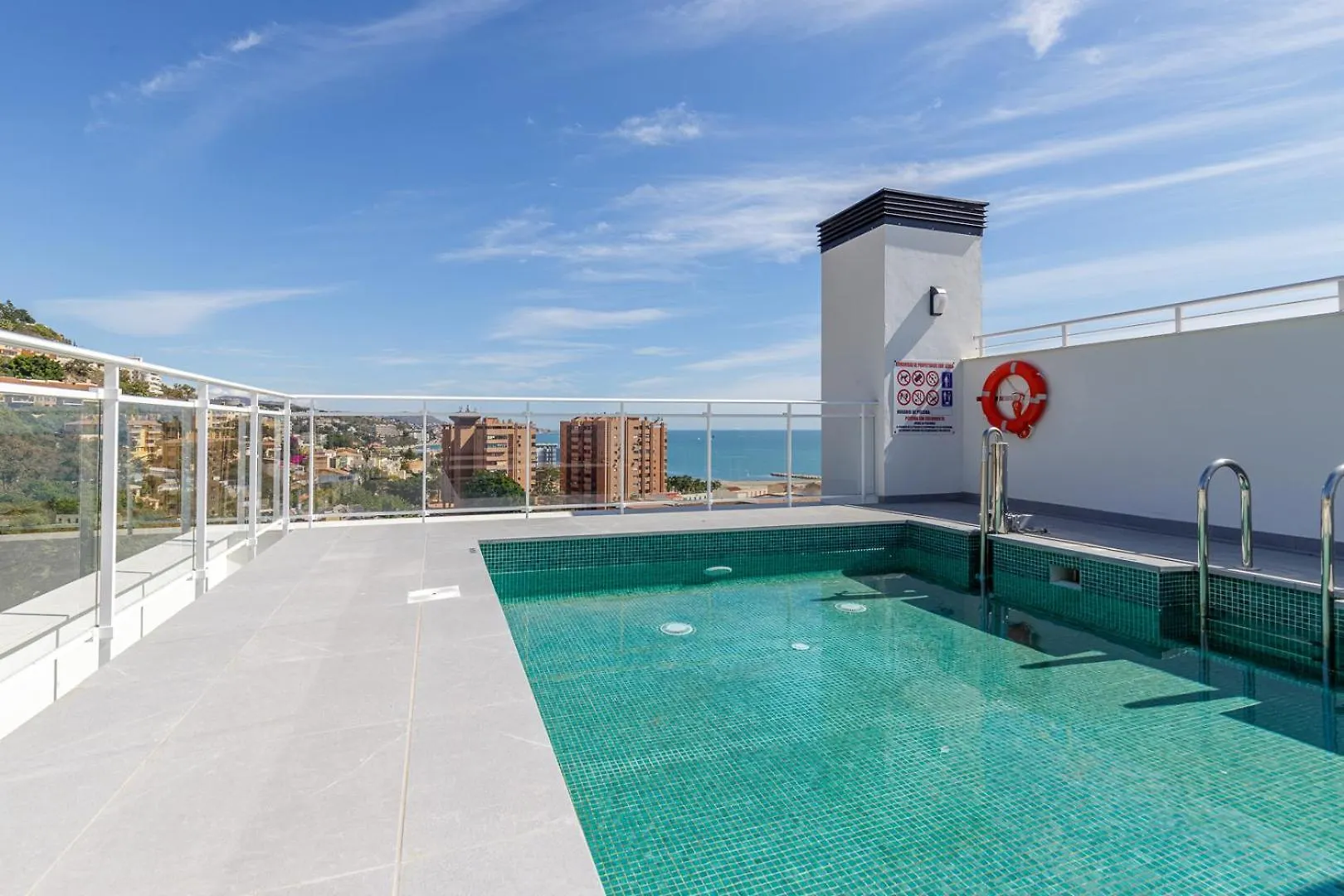 Apartment Malagueta Miramar With Shared Pool By Caleta Homes Malaga